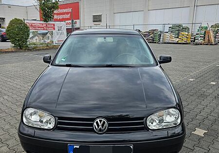 VW Golf Volkswagen 1.4 Benzin 75 PS TÜV 01/26