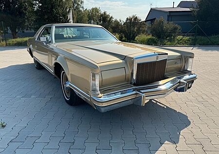 Lincoln Continental Mark V Diamond Jubilee