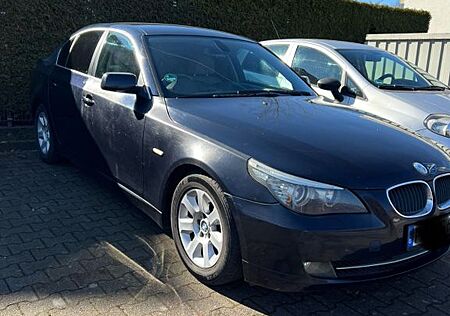 BMW 520d Automatik/ Rechtslenkrad
