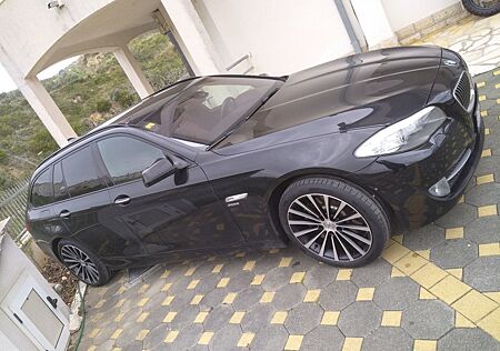BMW 530d xDrive Touring -