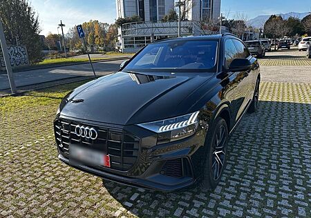 Audi Q8 Verkaufe meine schöne voll Ausstattung