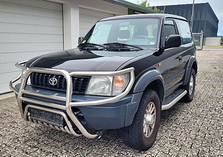 Toyota Land Cruiser 3.0 TD Klima, AHK, Schiessler Chrom