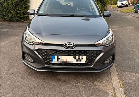 Hyundai i20 1.2 62kW