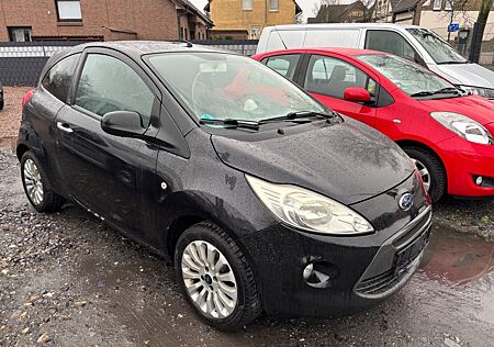 Ford Ka Titanium / Klima / 8 fach