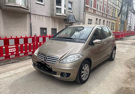 Mercedes-Benz A 170 ELEGANCE Tüv Neu Alufelgen Klima