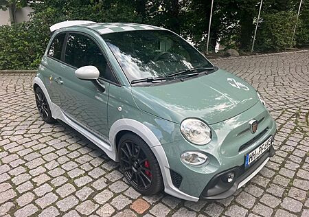 Abarth 695 gebraucht kaufen Abarth 695 1.Hd. KM 3100 1.4T 70th Anniversario Monza Green