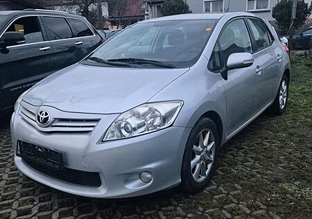 Toyota Auris 1,6-l Automatik Life MultiMode