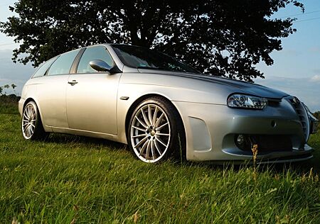 Alfa Romeo 156 2.0 JTS Sportwagon inkl. neuer HU