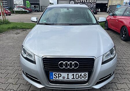 Audi A3 Sportback 1.2 TFSI Ambiente Automatik getrieb