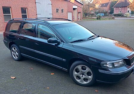 Volvo V70 2.0 T -