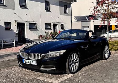 BMW Z4 sDrive35i DKG Design Pure White Saison Garage