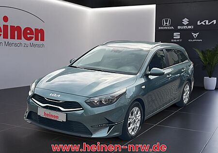 Kia Cee'd Sportswagon cee'd SW 1.5 T-GDI DCT LX Plus PDC KAM KLIMAA.