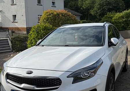Kia XCeed 1.6 T-GDI DCT Launch Edition Launch Ed...