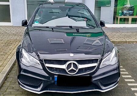 Mercedes-Benz E 250 d AMG-Line Pano Automatik