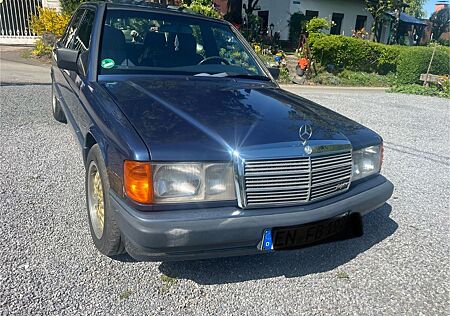Mercedes-Benz 190 E 1.8