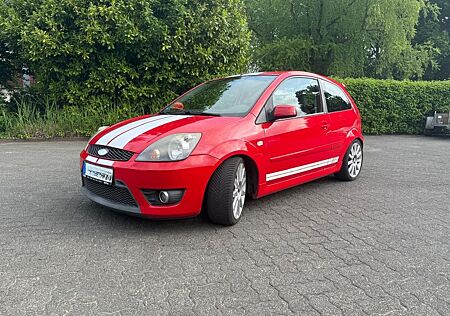 Ford Fiesta ST 150