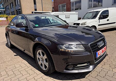 Audi A4 Lim. Attraction 1.8*Limousine*Led*Tüv*AHK*PDC