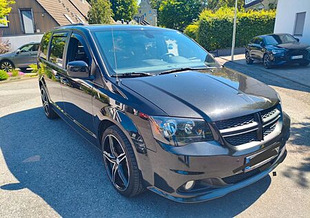 Dodge Grand Caravan GT LPG