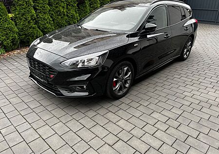 Ford Focus 1,5 EcoBoost 110kW ST-Line Turnier Aut...
