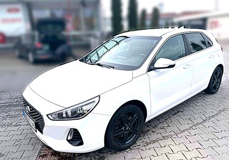 Hyundai i30 1.6 CRDi 100kW Style Style - Top Zustand