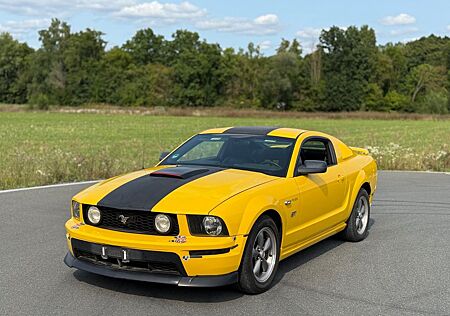 Ford Mustang GT V8 4.6l