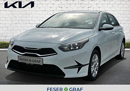 Kia Cee'd Ceed 1.0T 100 ULTIMATE Navi Tempomat Sitzhzg PDC