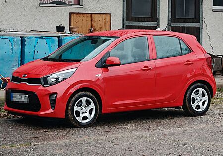 Kia Picanto 1.0 Attract Attract