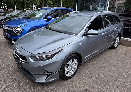 Kia Cee'd Sportswagon Ceed SW 1.5 T-GDI DCT7 OPF Vision