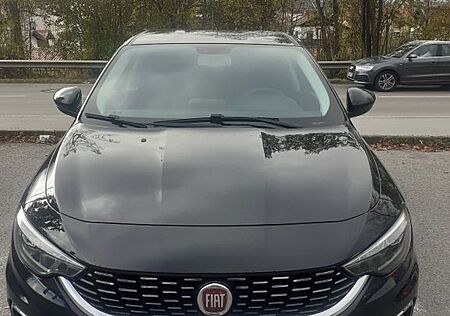 Fiat Tipo 1.6 MultiJet LOUNGE LOUNGE