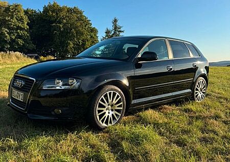 Audi A3 1.4 TFSI S tronic Sportback Ambition-TÜV neu!