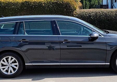 VW Passat Volkswagen Variant 1.8 TSI Highline | Navi | Acti