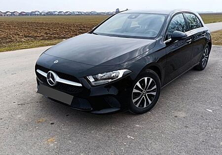 Mercedes-Benz A 180 d Advanced