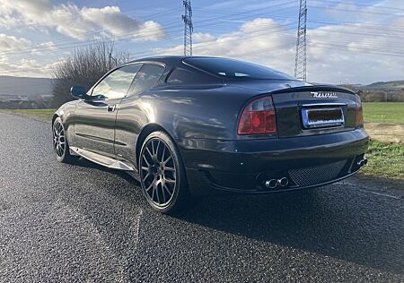 Maserati GranSport V8 deutsches Fahrzeug Kundendienst neu