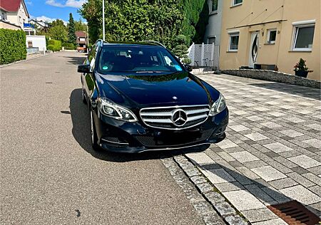 Mercedes-Benz E 400 T AVANTGARDE