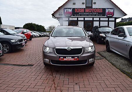 Skoda Superb AUTOMATIKGETRIEBE,PANORAMADACH,AHK.,PDC