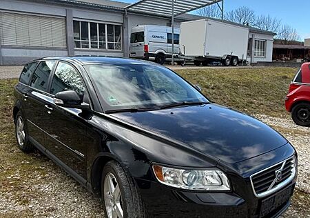 Volvo V50 Kombi 2.0 D Kinetic
