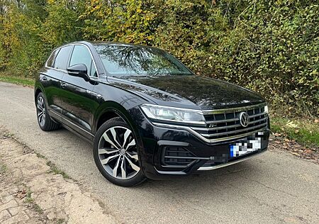 VW Touareg Volkswagen R-Line 4Motion