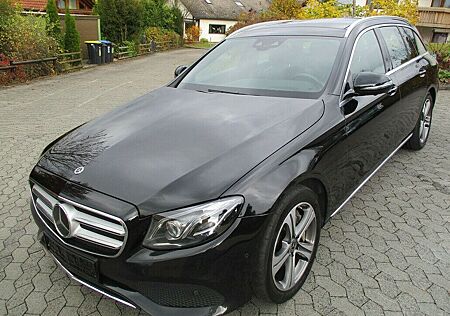 Mercedes-Benz E 350 T d 4Matic+Head Up+Panorama Dach+AHK