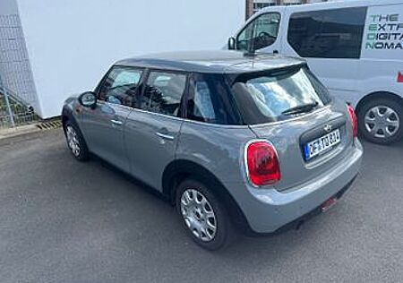 Mini One D 5-Türer Navi Klima PDC