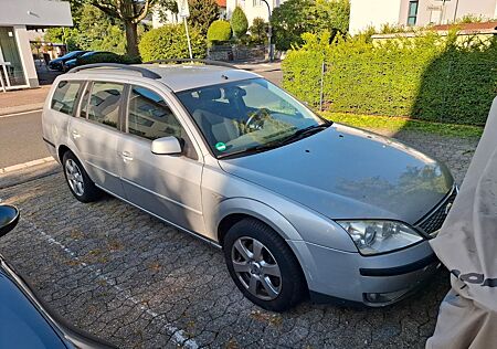 Ford Mondeo 2,0TDCi 96kW DPF Ghia X Turnier Ghia X