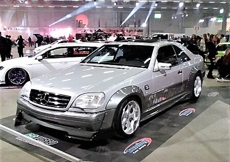 Mercedes-Benz 600 Widebody V12 SEC W140