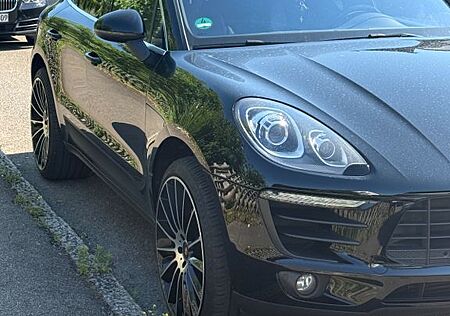 Porsche Macan S Diesel,Scheckheftgepflegt