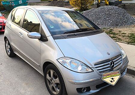 Mercedes-Benz A 200 ELEGANCE Elegance