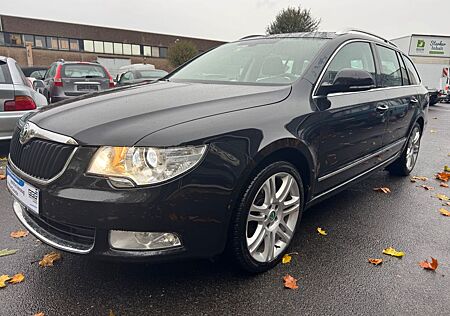 Skoda Superb Elegance 1.8 TSI BI-Xenon PDC 1 Hand