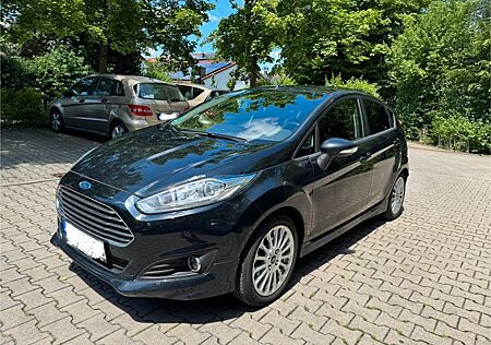 Ford Fiesta 1,0 EcoBoost 74kW S/S SYNC Edition SY...