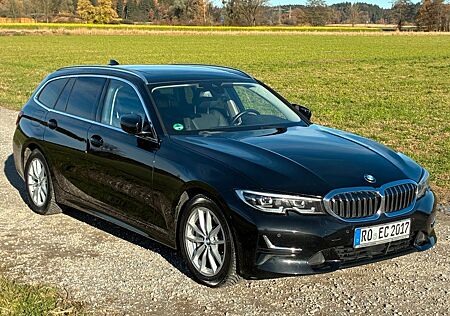 BMW 330d Touring Luxury Line Auto Luxury Line