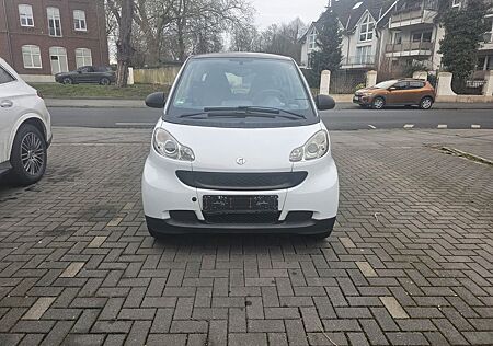 Smart ForTwo , Alufelgen, Allweterreifen, Klima, TüV