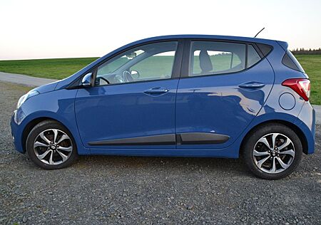 Hyundai i10 1.0 FIFA World Cup Edition 2014