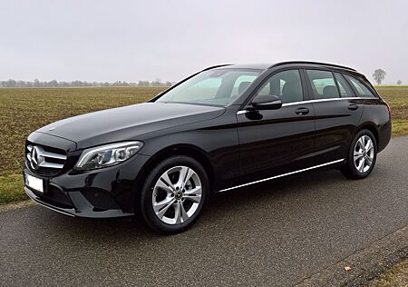 Mercedes-Benz C 200 d T - Kamera, Comand Multibeam, UVP 52160