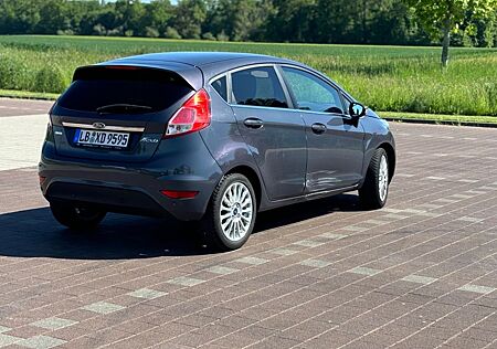 Ford Fiesta 1,0 EcoBoost 125 PS Titanium TÜV neu!